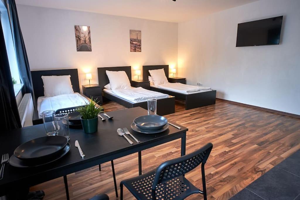 Mivano-Apartments *Netflix *Zentral *Wifi Celle Eksteriør billede